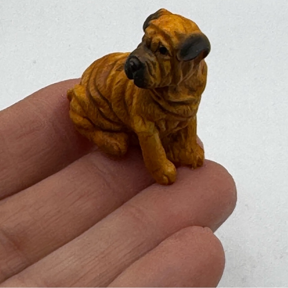 Vintage SHAR PEI SITTING Resin MICRO Miniature Dog Figurine 1” Hand Painted Rare